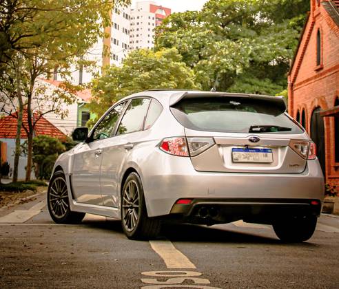 SUBARU IMPREZA 2.5 WRX HATCH 4X4 16V TURBO INTERCOOLER GASOLINA 4P MANUAL